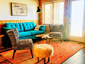 DOCO Rocky Mountain Getaway-Studio with Resort Amenities